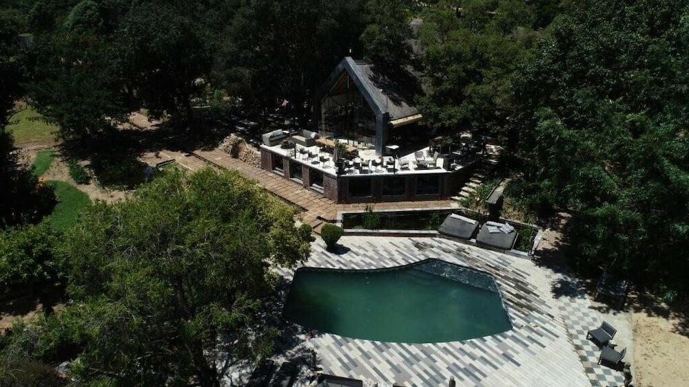 Фото Four20 Bespoke Hotel