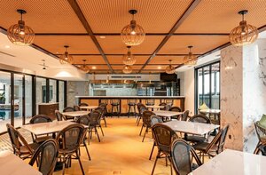 Гостиница Mövenpick Living West Hanoi