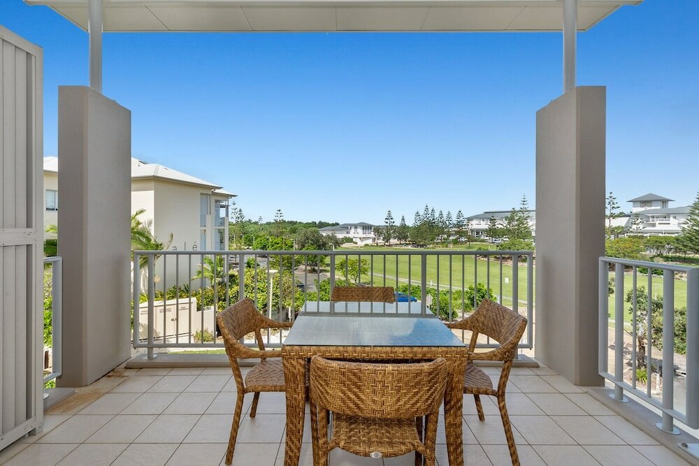 Фото Luxury Apartments at Salt Village