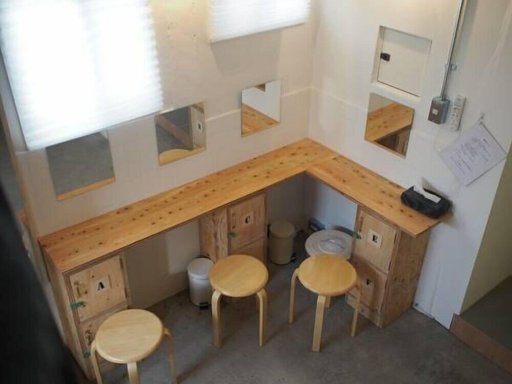 Фото New World Inn - Hostel