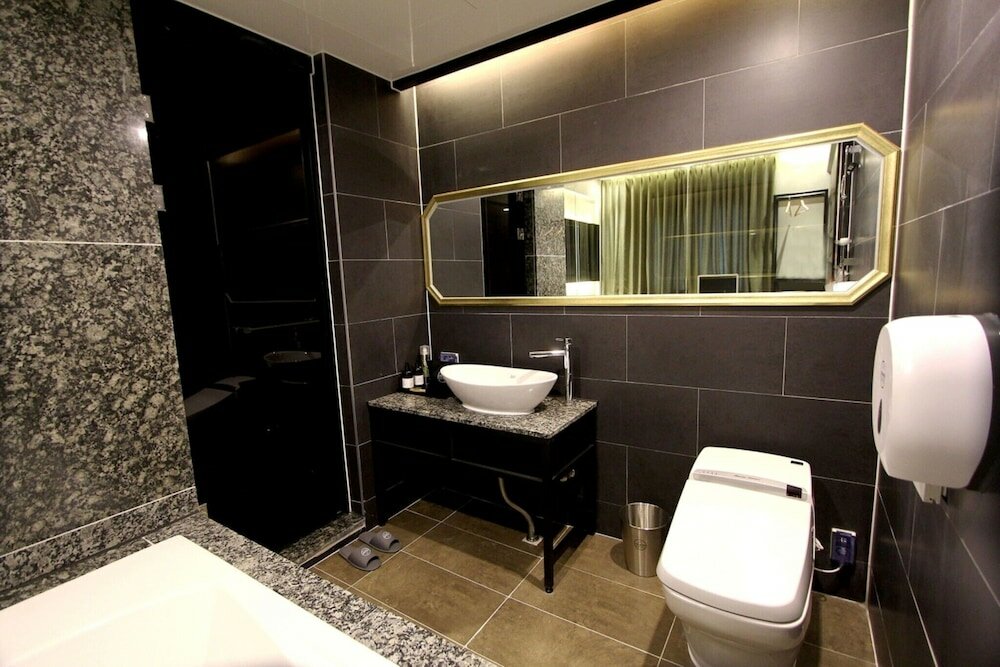 Фото Busan Gwangalli 2 Heaven Hotel