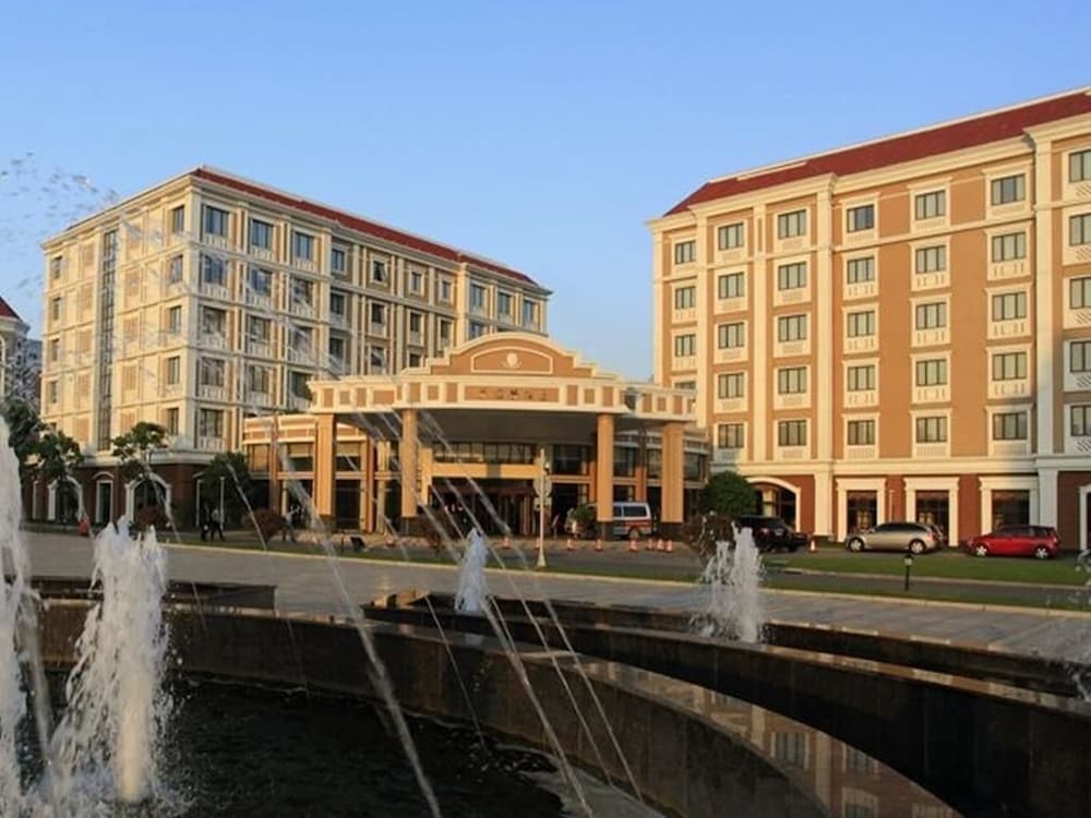 Фото отеля 3