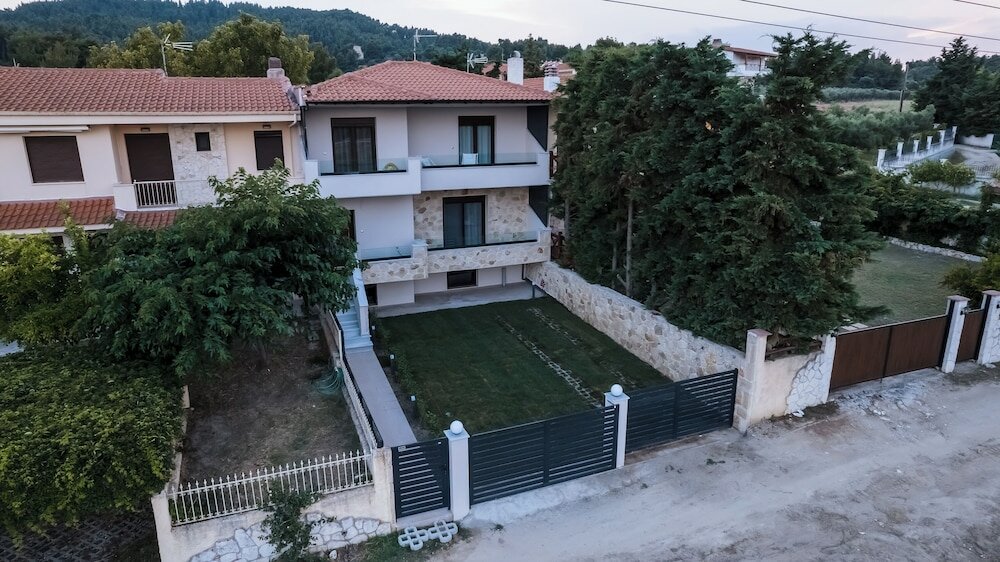 Фото Callisto Private Pool Villa Pefkochori