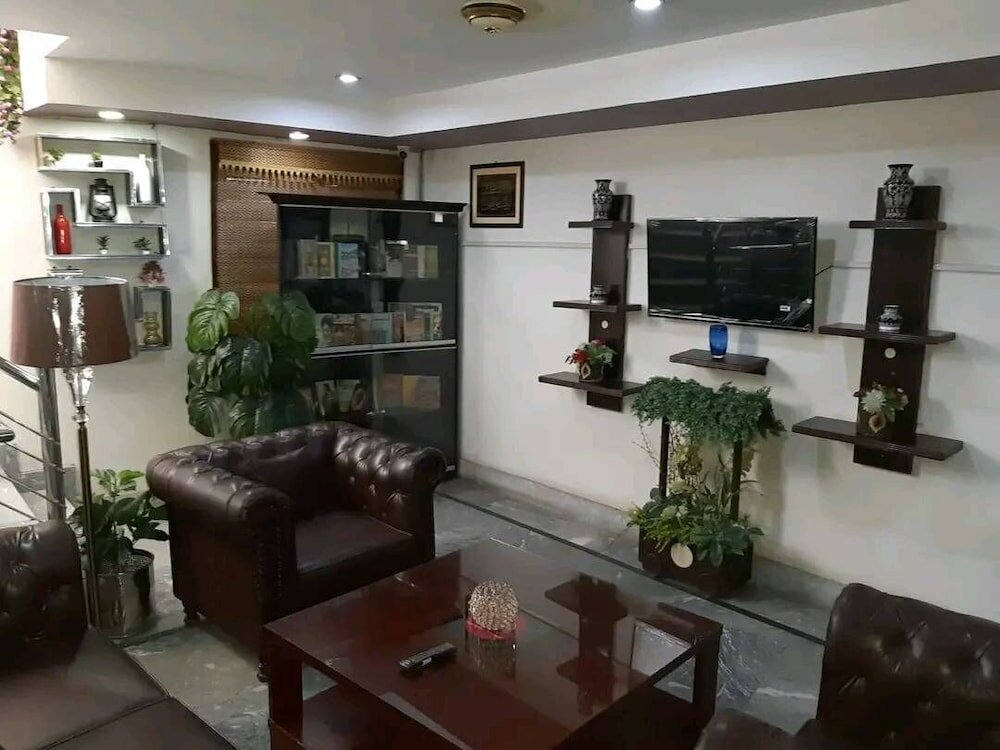 Фото Royal Residency Multan