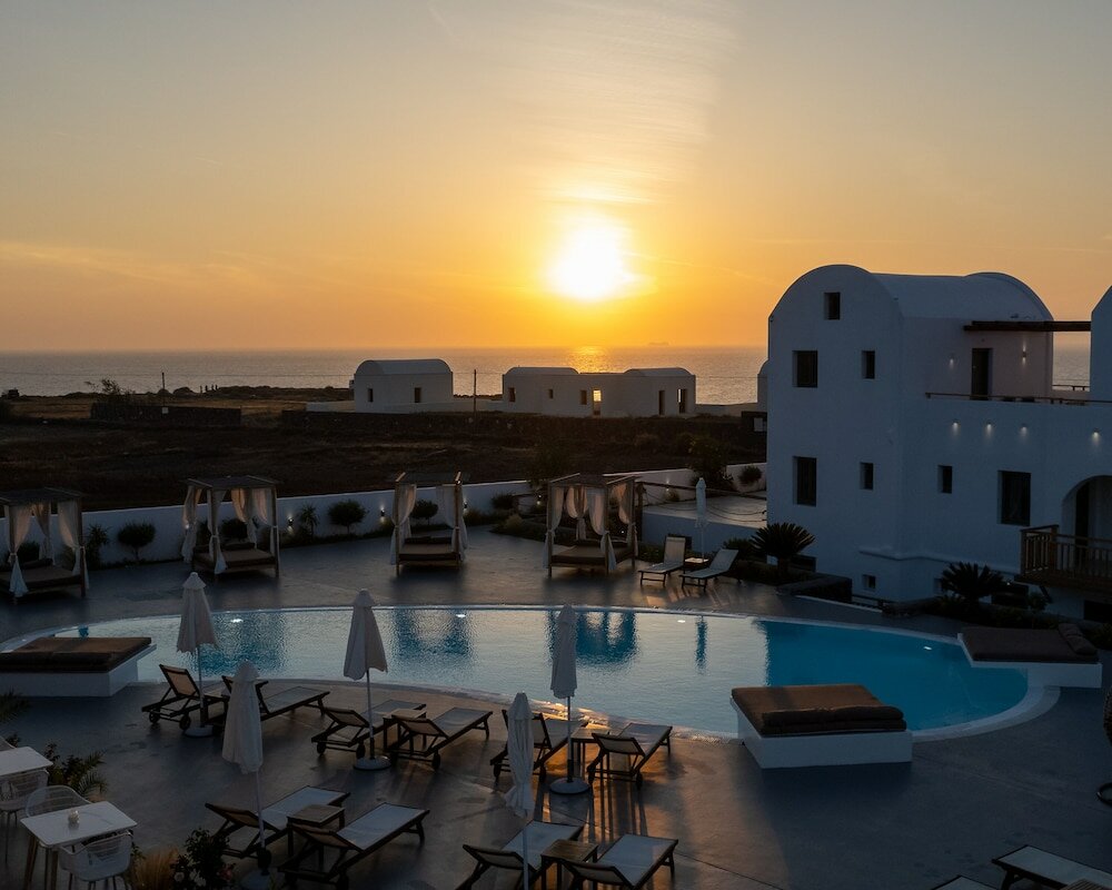 Фото Amethyst Luxury Suites