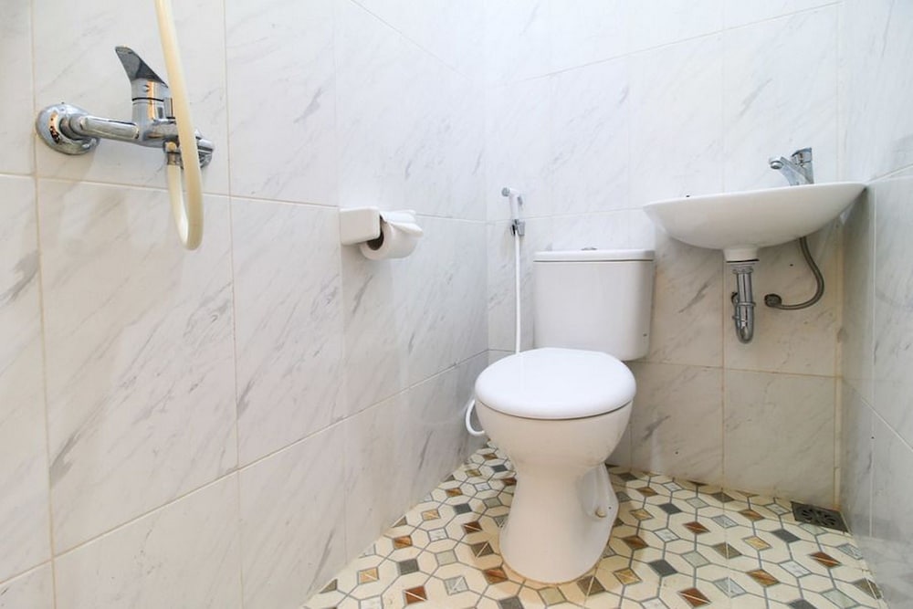 Фото RedDoorz near Klaten Train Station