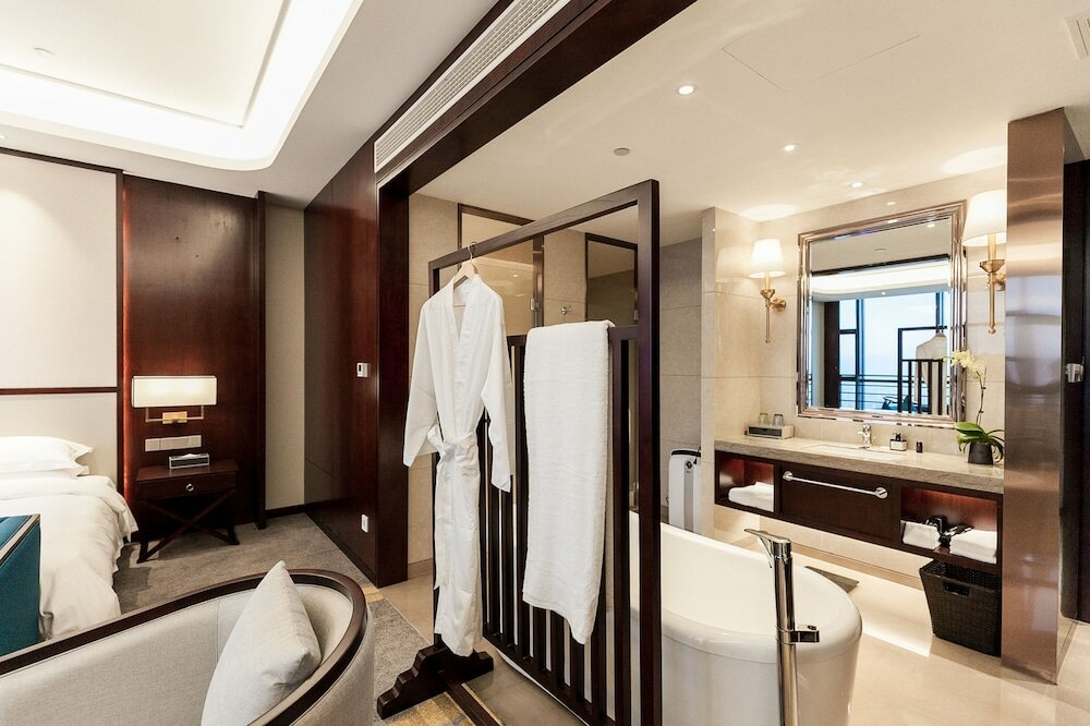 Фото Jinyi Jinglan Hotel