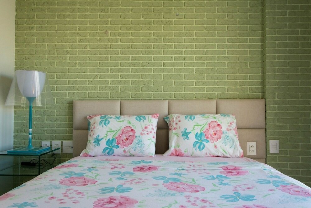 Фото Penthouse Apartment with Hot Tub near Beach