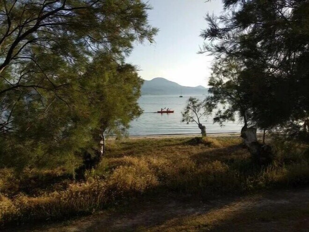 Фото Nikos Sea view apts Milos