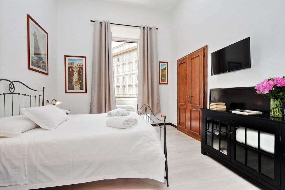 Фото Cavour Square Apartment