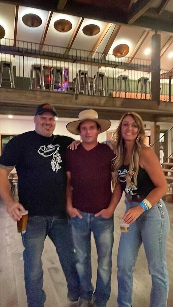 Фото Challis Roadhouse