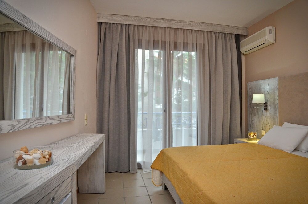 Фото Aria Hotel Skiathos