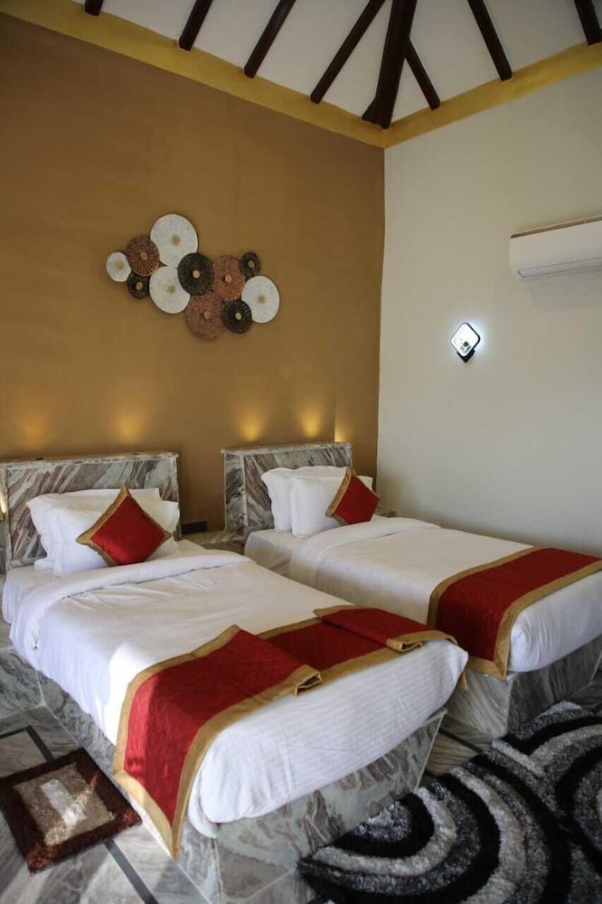 Фото Club 21by Sariska Fun city