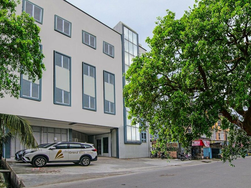 Гостиница Capital O 92300 Koala House в Паканбару
