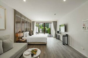 Гостиница Bella Nara Phuket Naiyang Beach