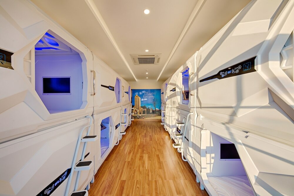 Фото AncyrA Capsule Hotel