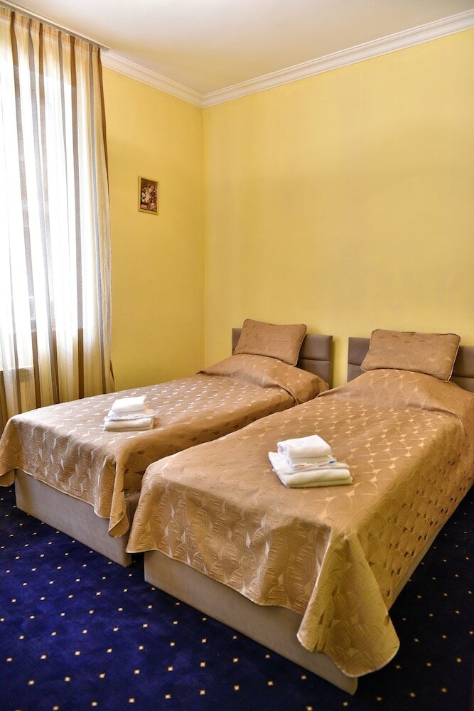 Фото Гостинный комплекс Дхяк