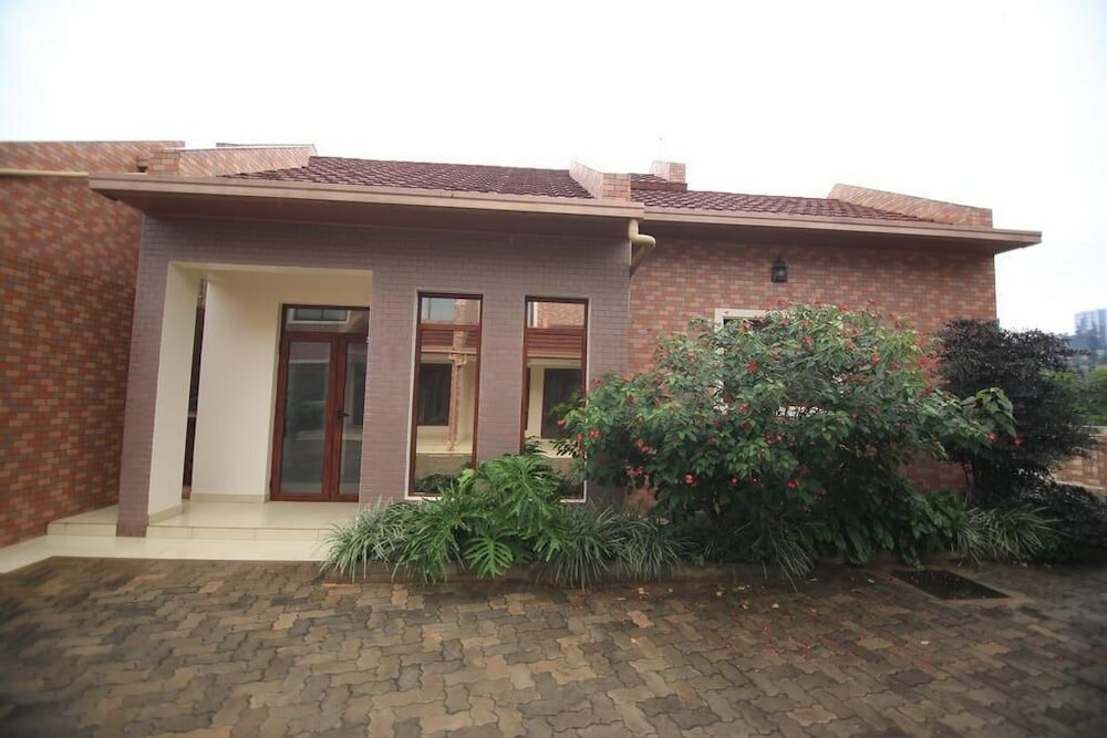 Фото Um Apartments