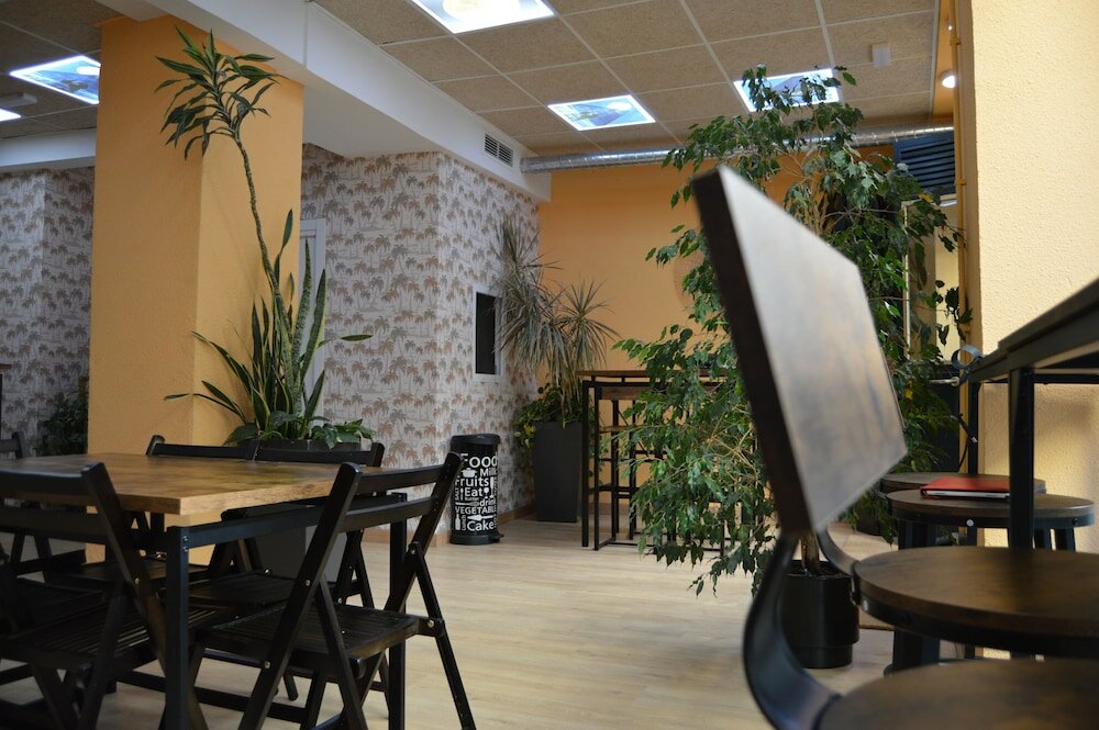 Фото Debod Hostel