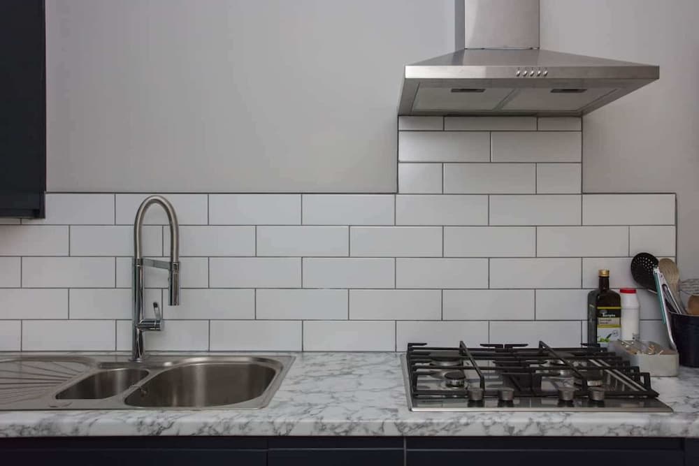 Фото Lovely 2 Bedroom Flat Near Whitechapel Station