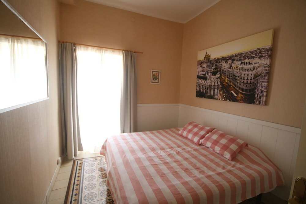 Фото Rent&Dream Villa Malaga Manila