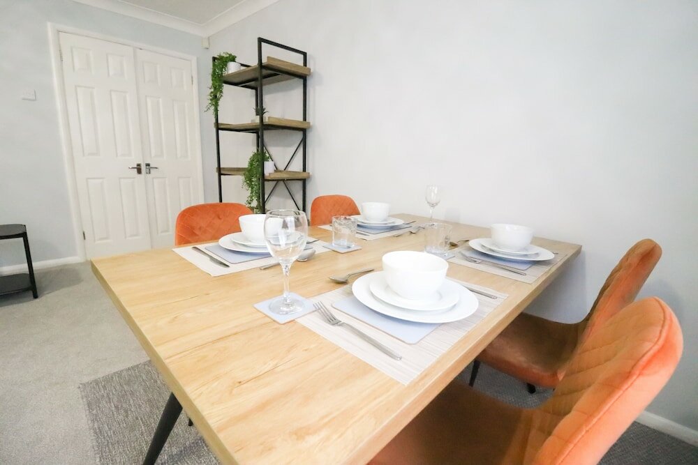 Фото BookedUK New Flat in Bishop's Stortford