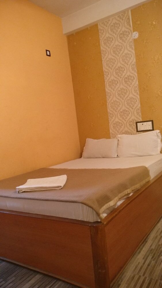 Фото Hotel Zero Mile Rooms