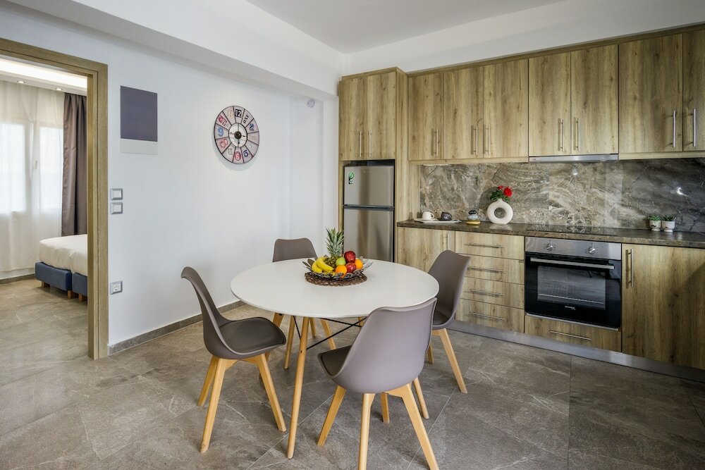 Фото Semes Luxury Apartments by Estia