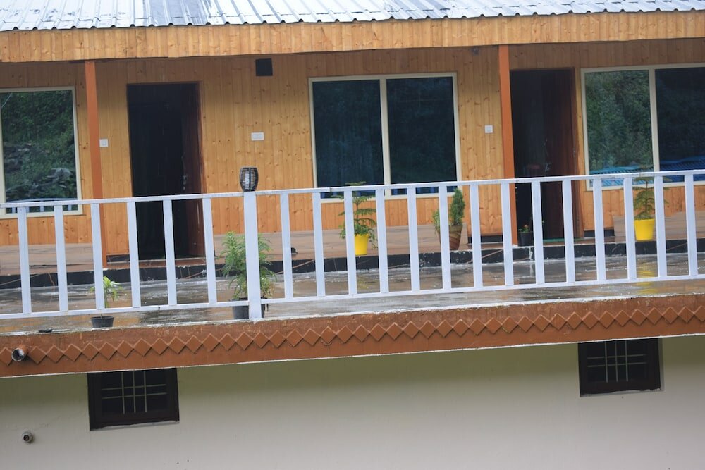 Фото Chopta Himrab Resort