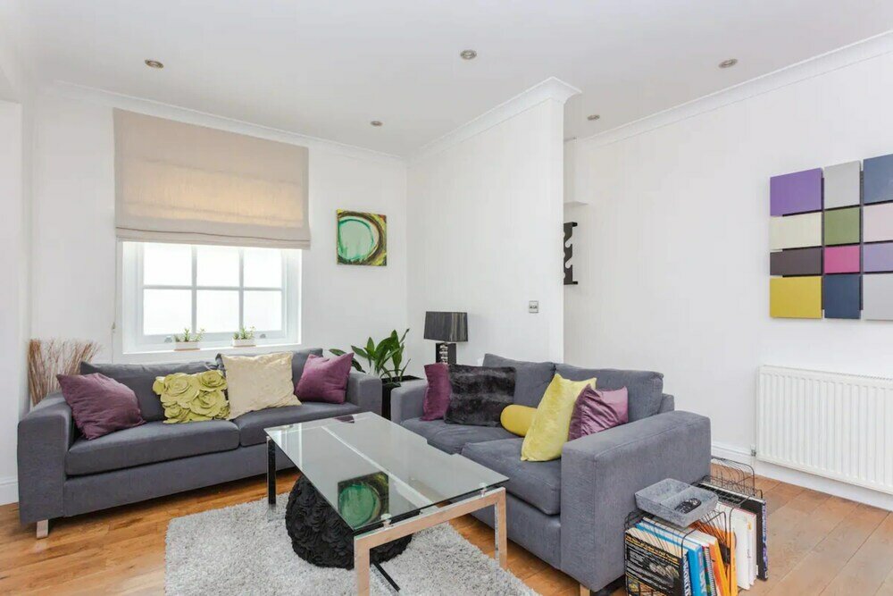 Фото Stylish 3 Bedroom Home With Garden Near Kings Cross