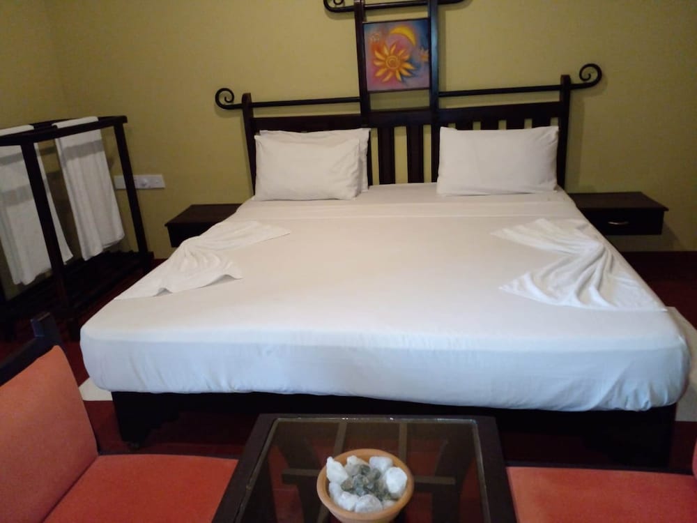 Фото Lavendish Country Resort