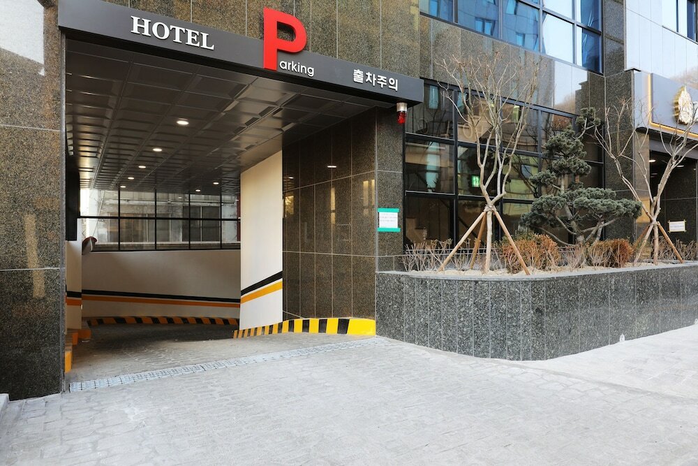 Фото Hotel Grand Suite