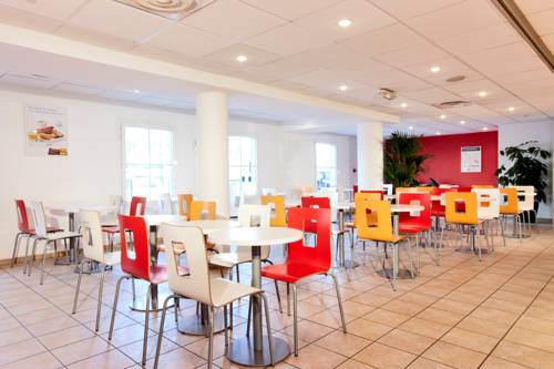 Фото Premiere Classe Paris Ouest Pont De Suresnes