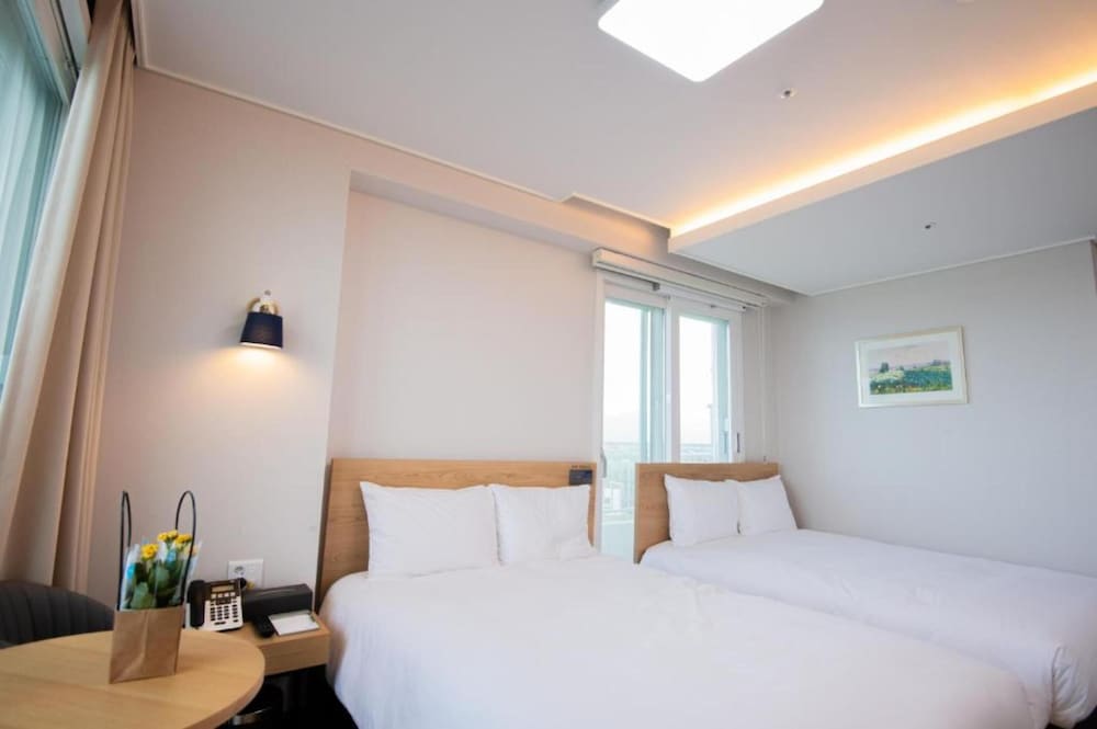 Фото PineАrt Label