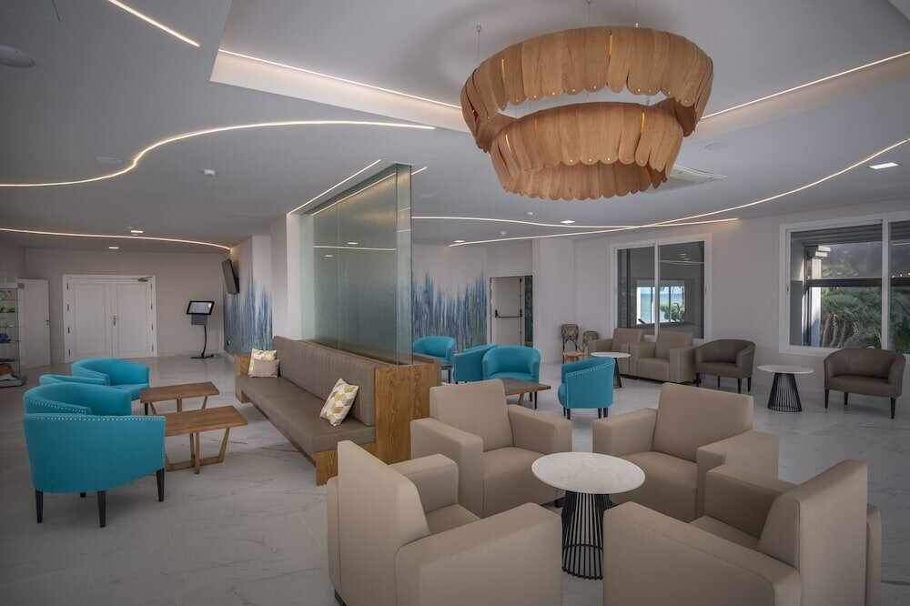 Фото Gran Hotel Las Fuentes de Fantasía Hoteles