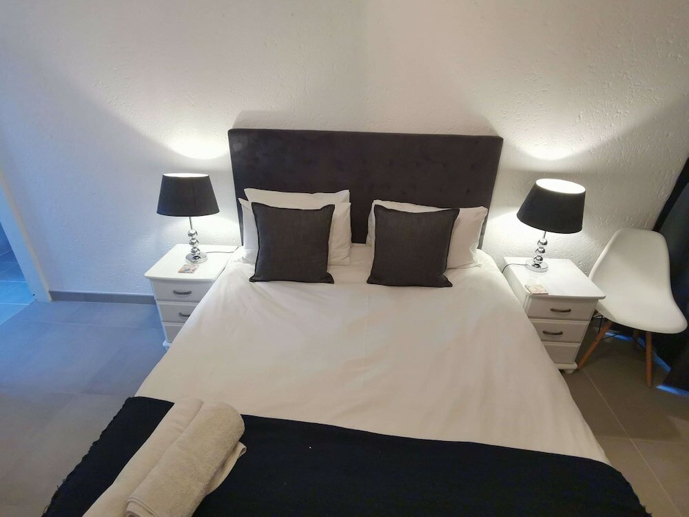 Фото Paulshof Guesthouse