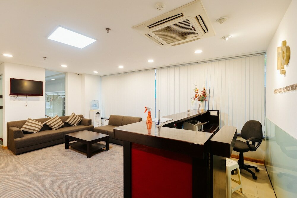 Фото Hb Serviced Apartment - 121b Quan Hoa
