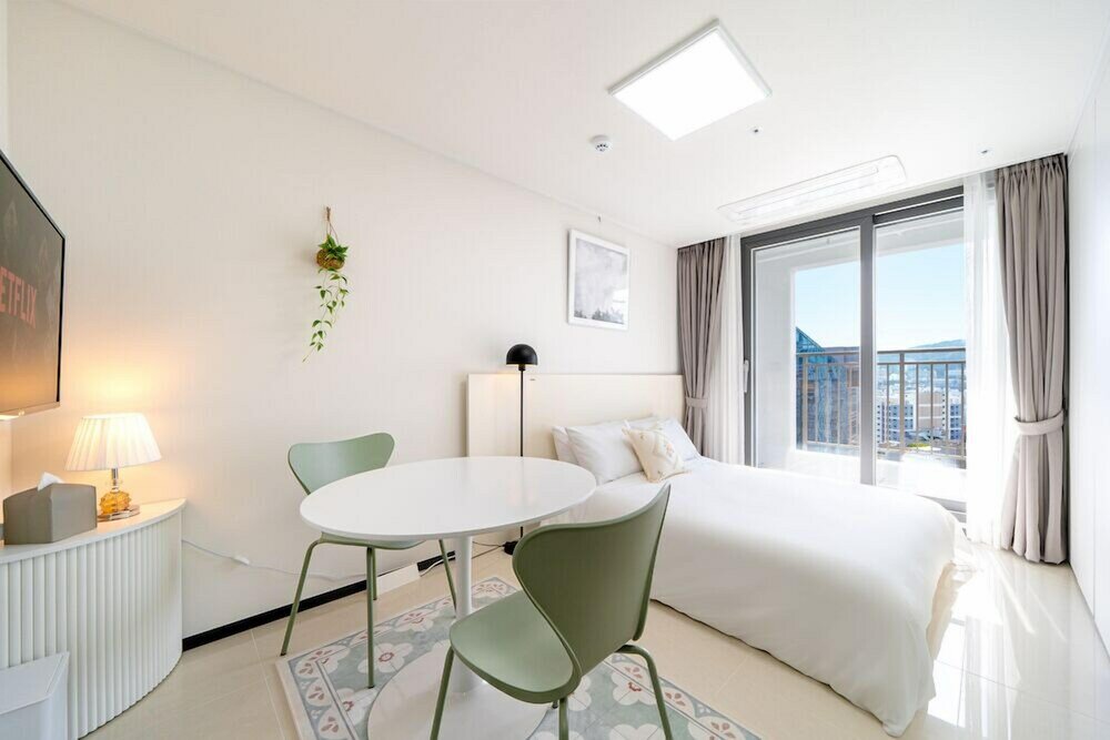 Фото Urbanstay Busan Cityhall