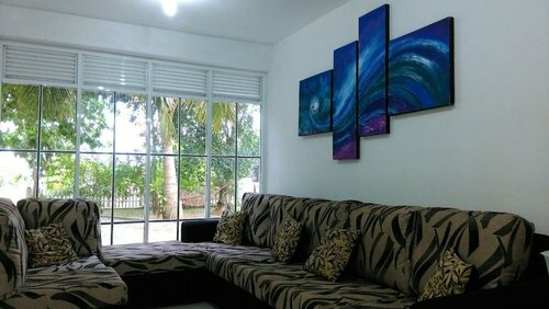 Гостиница The Beach House Nilaveli