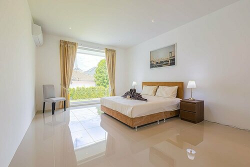Гостиница Amazing 6 Bedroom Pool Villa Ed60