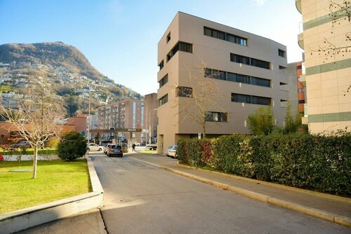 Гостиница New Central Plaza Apartment 1 в Лугано