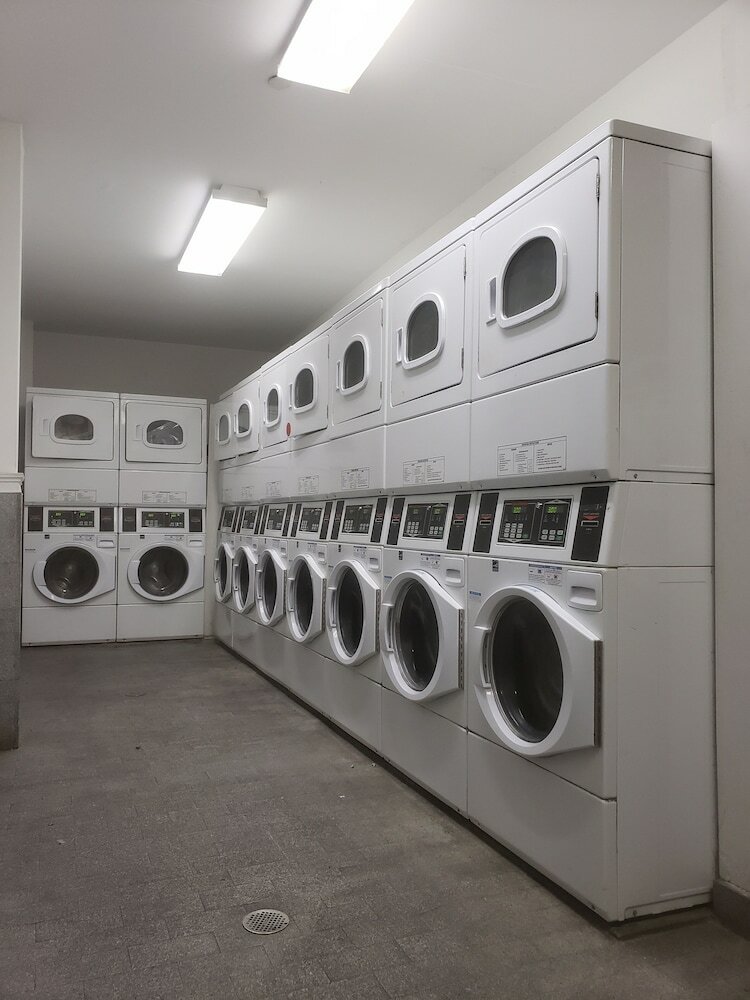 Фото Hotel and the City-Midtown