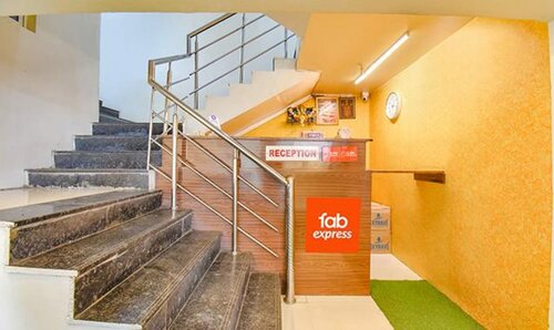 Гостиница Fabexpress Shivsai Palace в Пуне