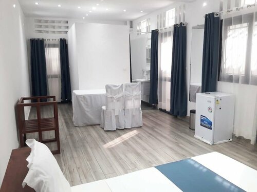 Гостиница Espace le Majestic Toamasina в Туамасине