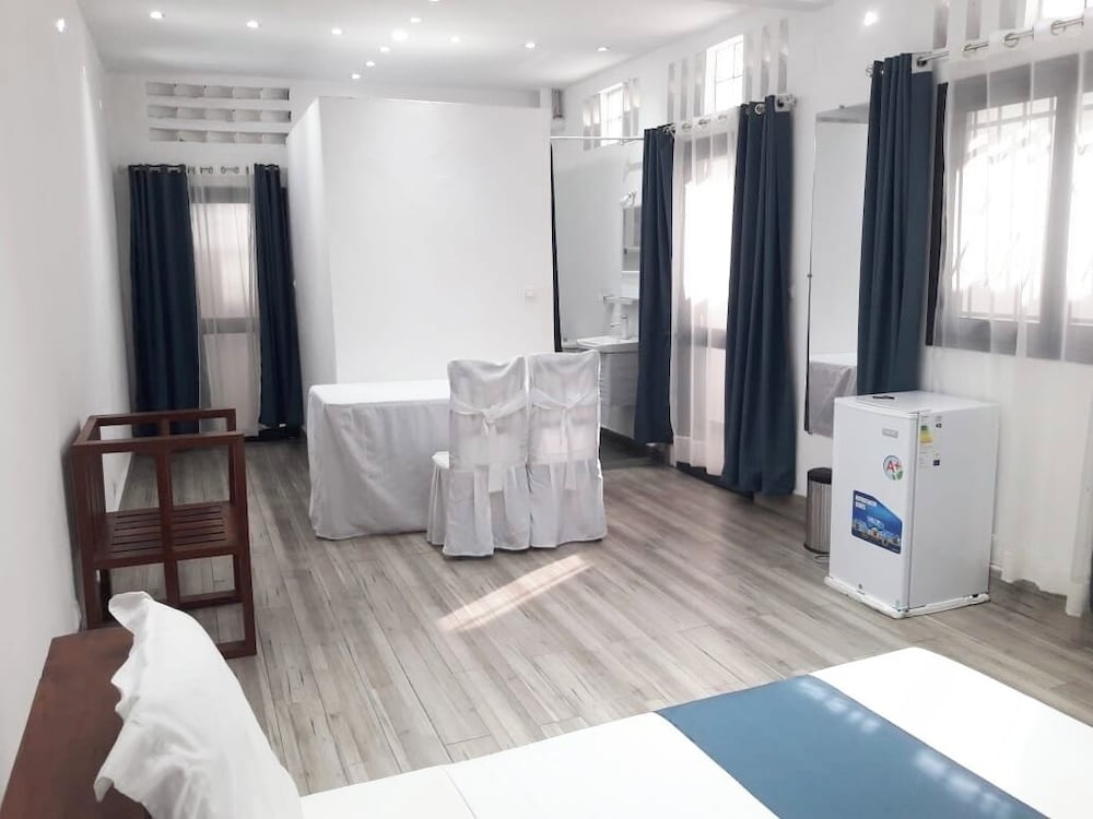 Фото Espace le Majestic Toamasina