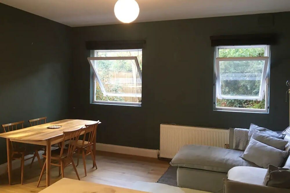 Фото Stylish 1 Bedroom Apartment in Vibrant London Fields