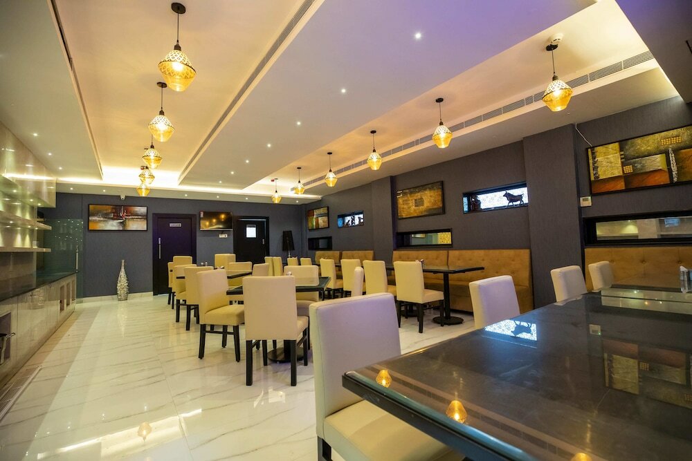 Фото Grand Seasons - The Business Hotel