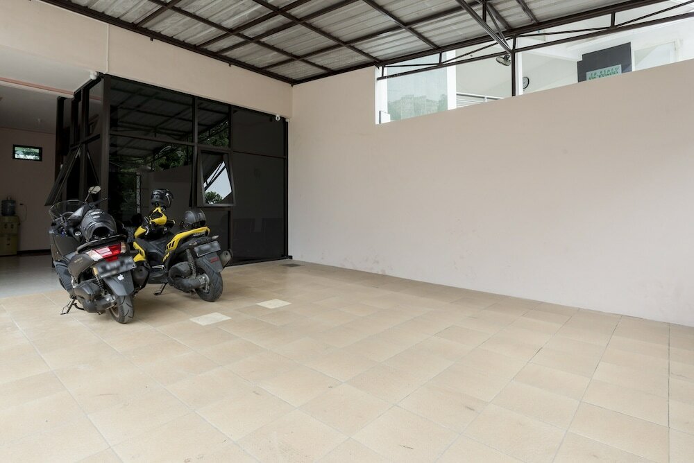 Фото KoolKost Syariah near Upn Veteran