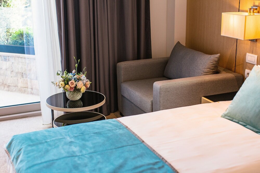 Фото Hotel Square