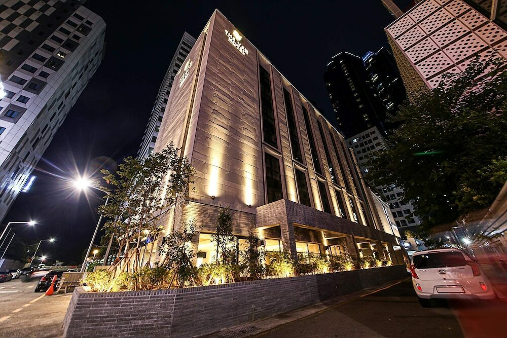 Фото Haeundae Thevan Hotel